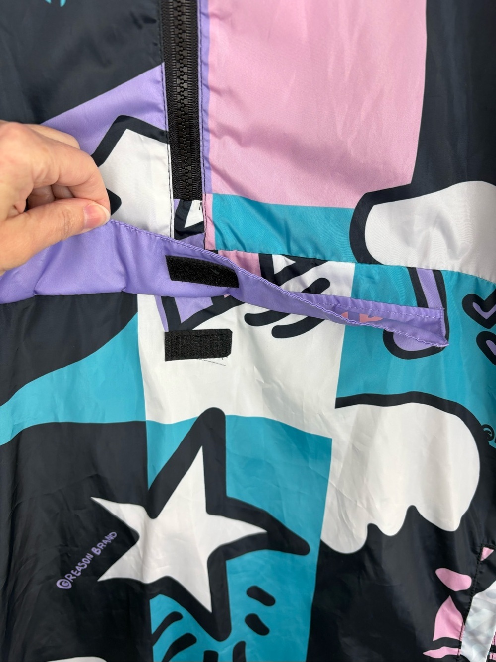 Reason Black Windbreaker Jacket Hoodie w/ Pink & Teal Size Large Streetwear Cool - Picture 4 of 8